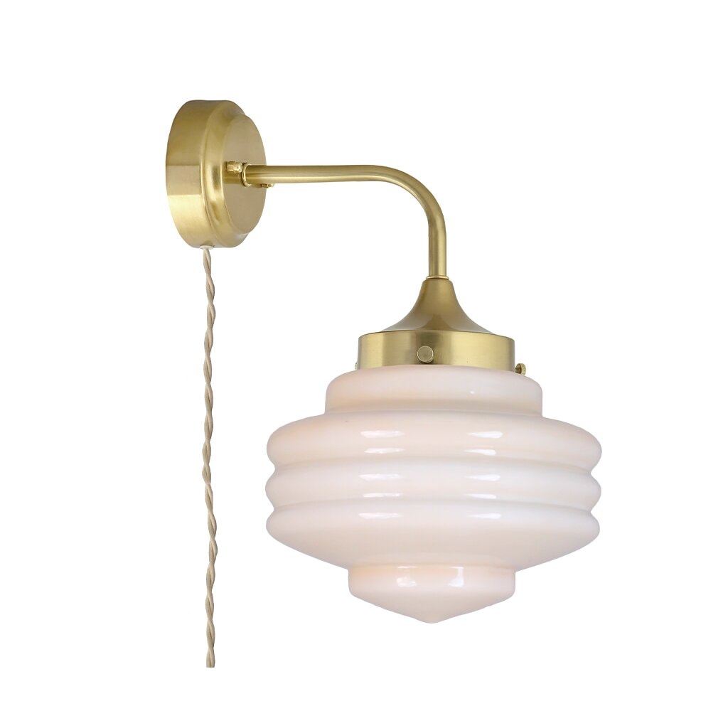 Vägglampa Valter Mässing/Opal Beige